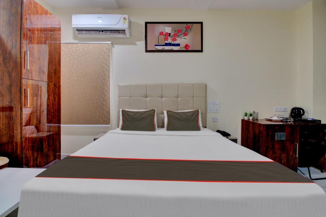 Collection O Hotel Mango Tree Khammam Kültér fotó