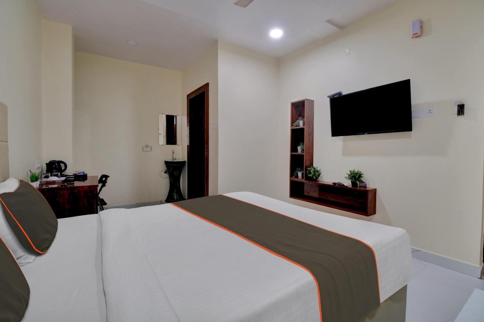 Collection O Hotel Mango Tree Khammam Kültér fotó