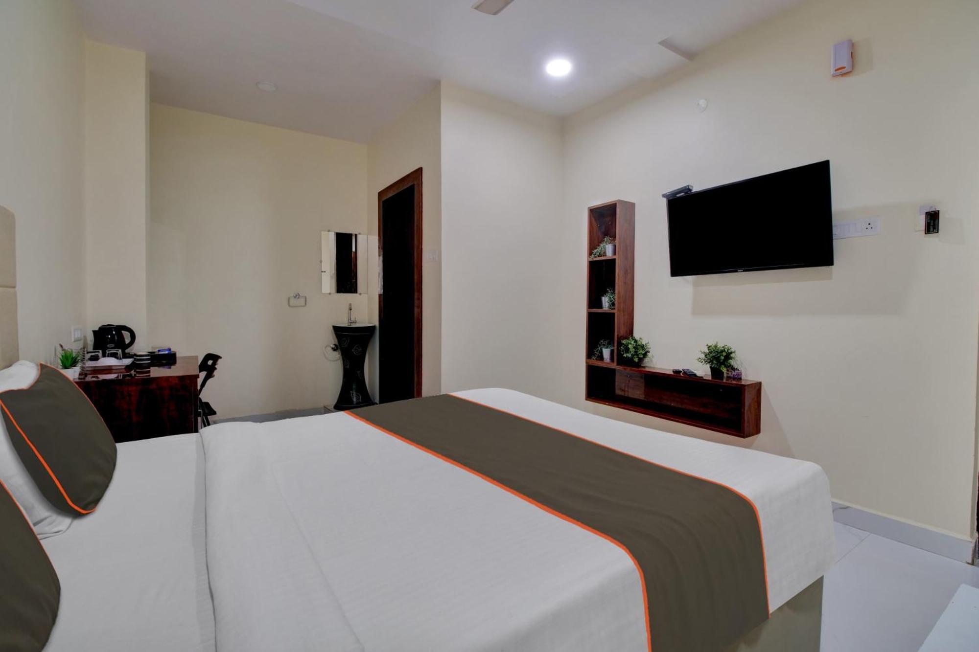 Collection O Hotel Mango Tree Khammam Kültér fotó